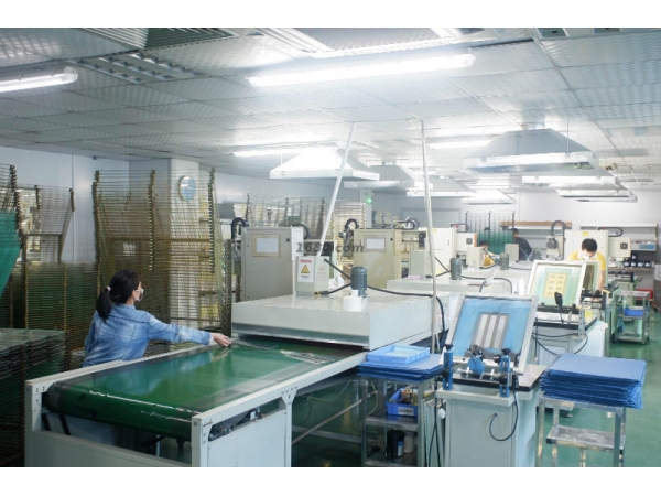 先進(jìn)設(shè)備7